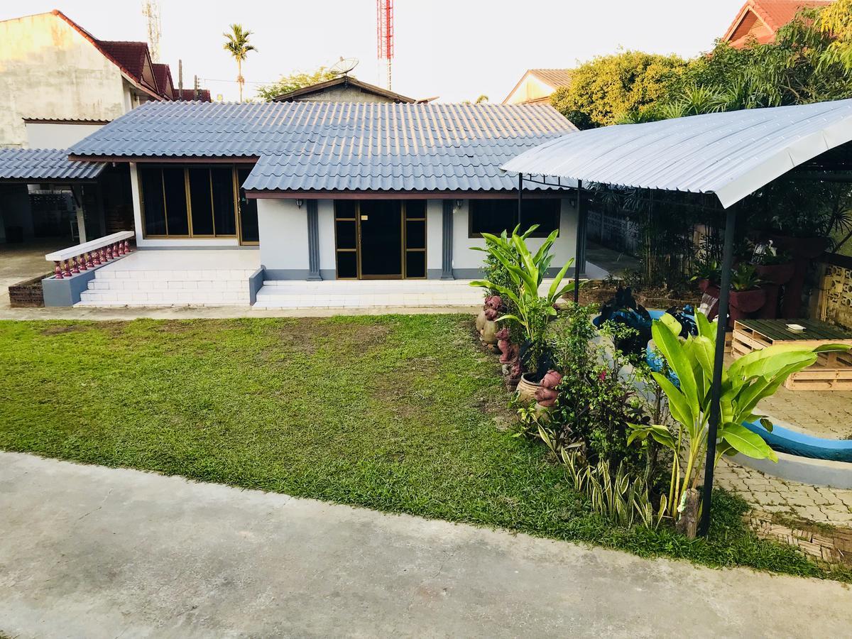 Winter House Chiang Rai Hotel Eksteriør billede